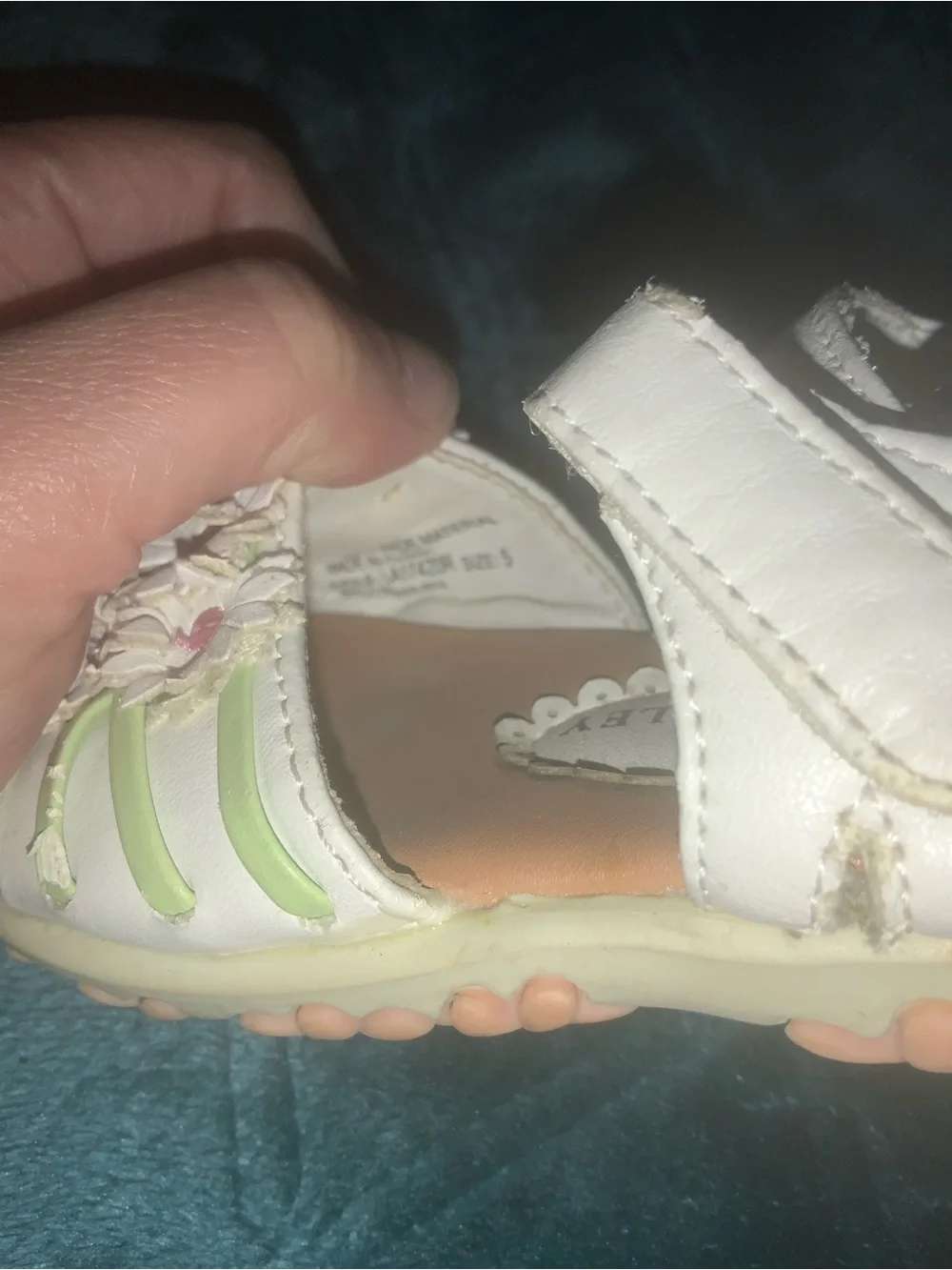 Laura Ashley Toddler Girls White Green And Pink Floral Flowers Sandals Sz 5